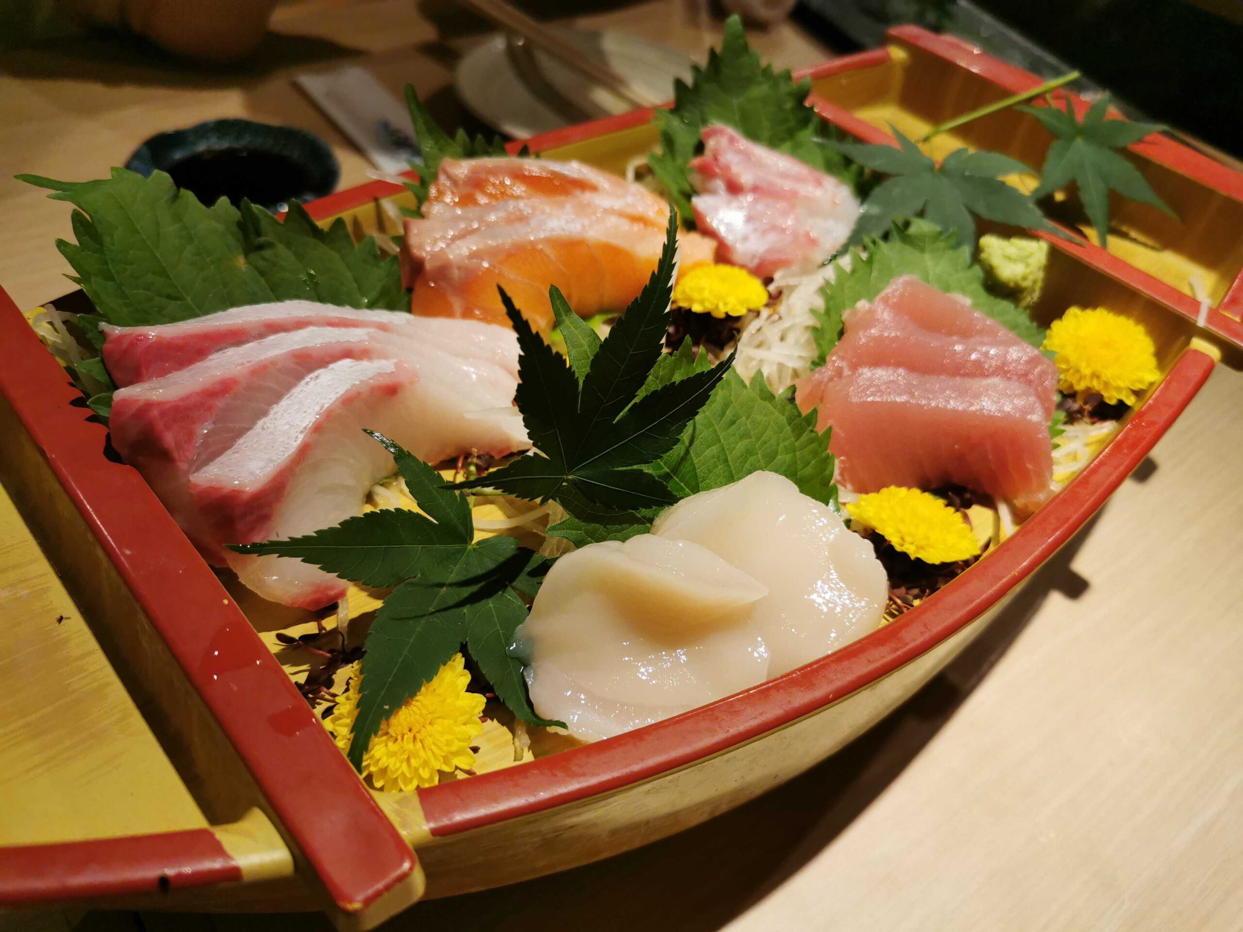 刺身盛り合わせ
